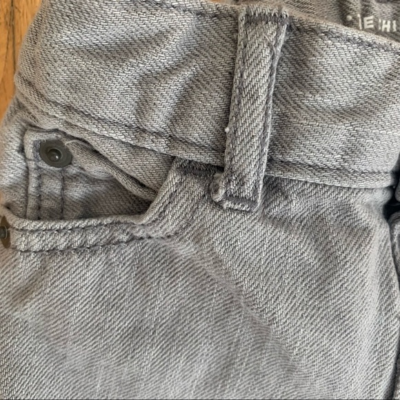 🌟3/$15🌟The Children's Place Grey Wash Skinny Jeans Baby Size 6-9M - Picture 5 of 9